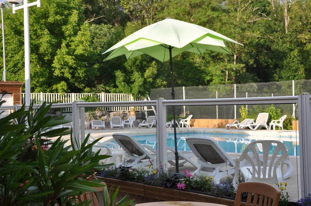 Camping La Digue Chauzon Exterior foto